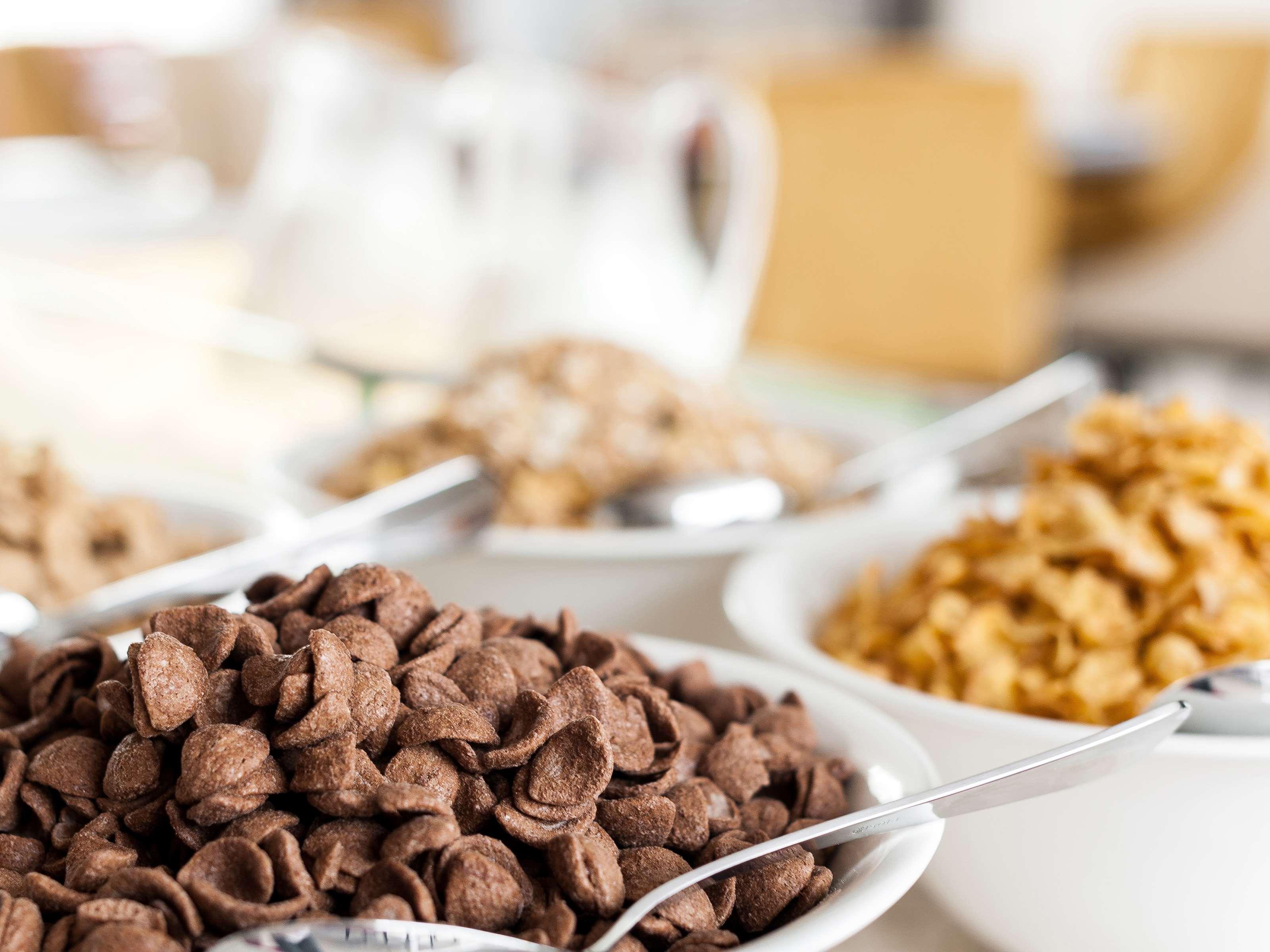 Hyatt Place Gurgaon Udyog Vihar Exterior foto Chocolate cereal